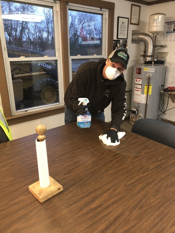 Jamie cleaning.JPG Jamie cleaning.JPG